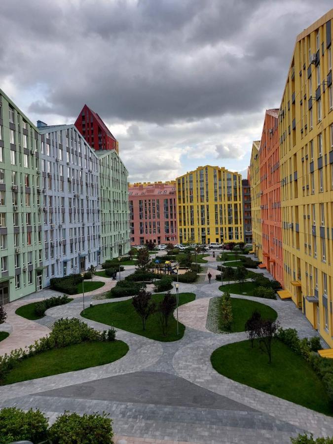 Апартаменти Комфорт Таун Kiev Exterior foto